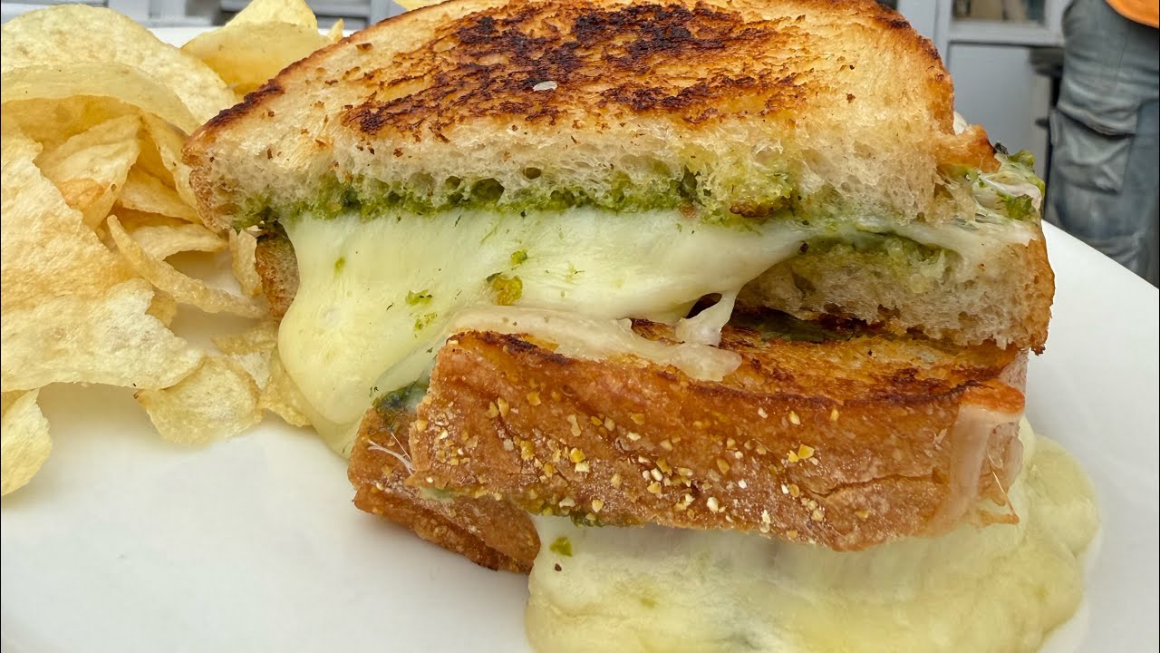 MAMA WE MADE IT 🙌🏾 and Our Favorite Hidden Gem Brunch Restaurant 